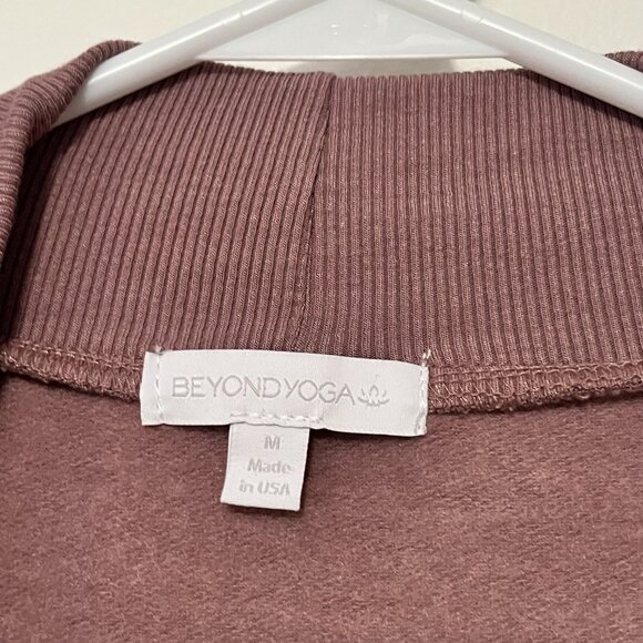 Beyond Yoga open cardigan in mauve NWT size medium wide sleeve cozy comfort - Picture 5 of 12